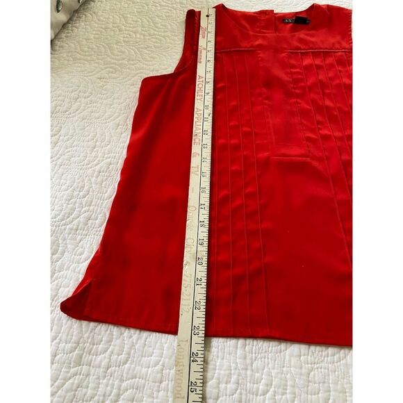 Armani Exchange Red Sleeveless Pleated Blouse Size Small - Picture 12 of 13